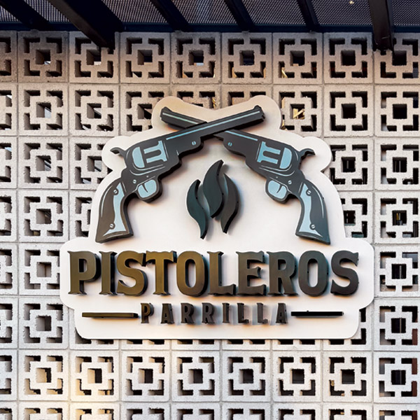 pistolleros sign